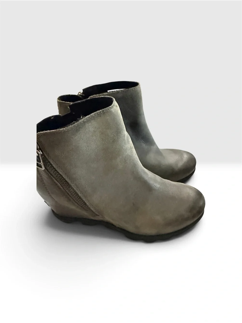 Sorel Gray Weatherproof Leather Ankle Booties